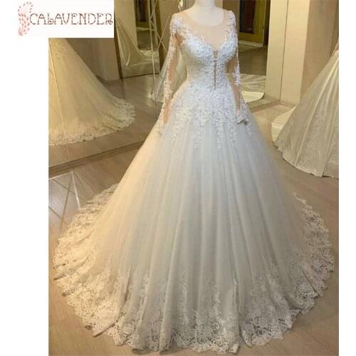 White Lace Wedding Dress with Sleeves Ball Gown Scoop Appliques vestidos de novia Pearls Beaded Bride Dress