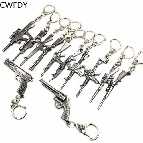 Hot Game CSGO Keychain Weapon CF AK47 M4A1 Gun Mode Pendant Key Chain Fashion Chaveiro Men Car Key Holders For Kids Men Jewelry