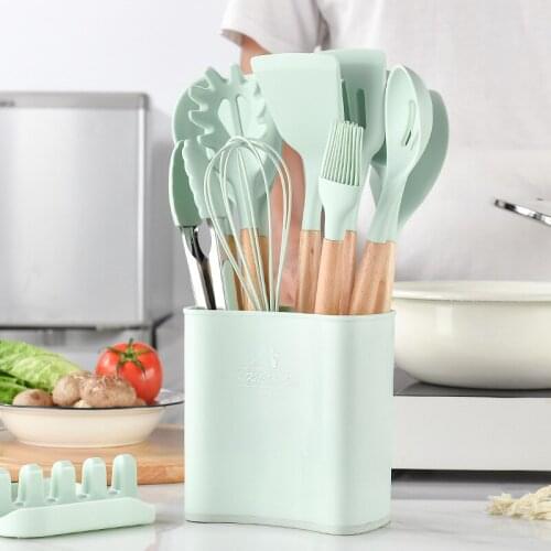 2021 The Latest Wooden Handle Silicone Kitchenware Set Non-stick Cookware Cookware Tool with Storage Box Spoon Spatula Rack