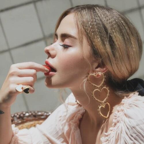 SHUANGR Fashion Hollow Love Heart Dangle Earrings For Women Girl Korean Simple Long Drop Earrings Jewelry Gift