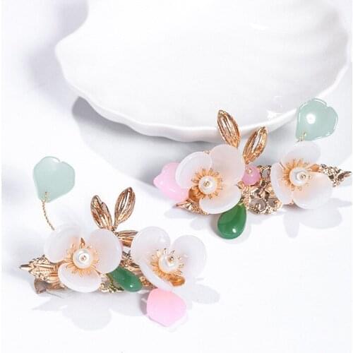 Ancient Costume Accessories 1set Bride Headdress Hanfu Tassel Hairpins Ancient Style Step Shake Exquisite Flowers Decor