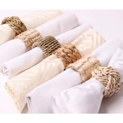12PCS Natural Bamboo Straw Woven Napkin Button Household Hand-woven Corn Husk Napkin Ring For Hotel Dinner Table Decoration