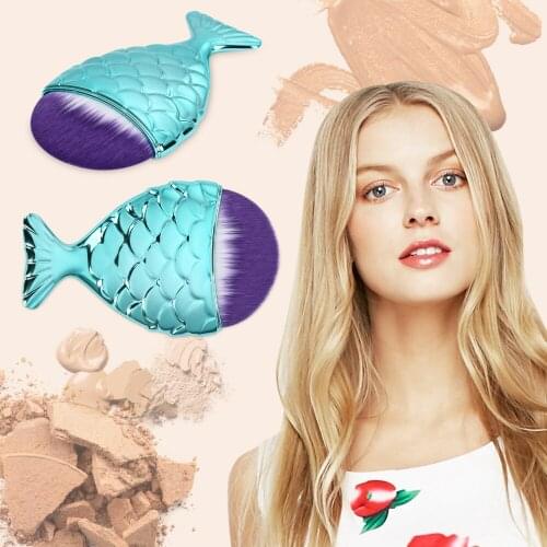 Portable Foundation Makeup Brush Fish Shaped Powder Blusher Cosmetic Makeup Brush Tool Kit Fishtail Bottom Conto