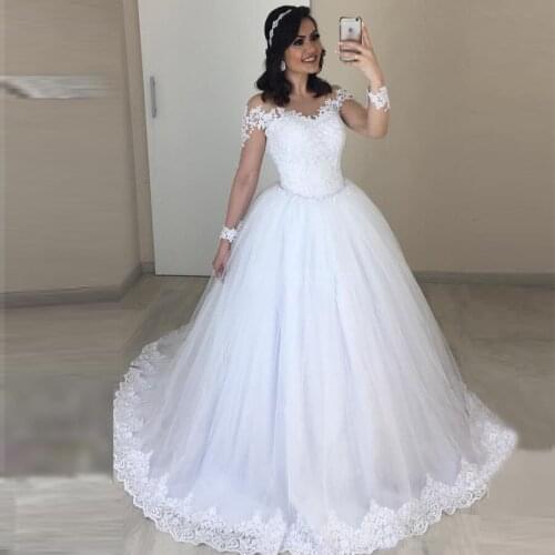 Luxury Long Sleeve Wedding Dress Appliqued Lace Sheer Back Tulle Court Train Wedding Gowns robe mariage For Bride