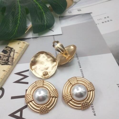 2019 Sale Rushed Tin Alloy Trendy Women Earings Aros Japan Jewelry Joker Edgier Popular Web Celebrity Fashion Stud Earrings A32