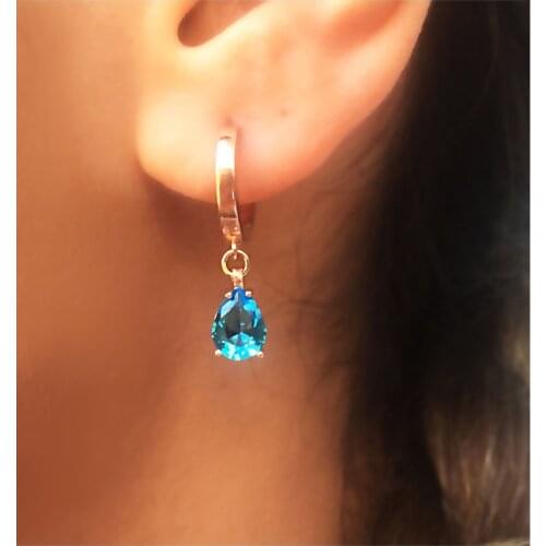 Azuris Women's Gold Earrings
