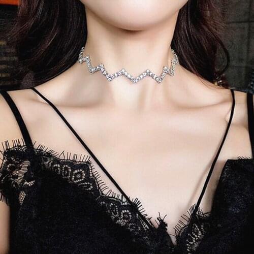 2021 New Arrivals Hottest Fashion Collares Collier Torques Letter W Wave Shape Crystal Chain Chokers Necklaces For Women Jewelry