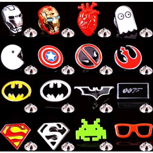 High quality copper superhero Brooch fashion poker pistol Brooch mens and womens wedding shirt suit lapel badge button pin gif