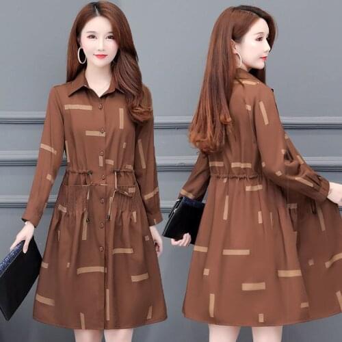 2021 Spring Autumn New Middle-aged Trench Coat Large Size Printed Windbreaker Mothers Slim Long Coat Casual Female Outwear