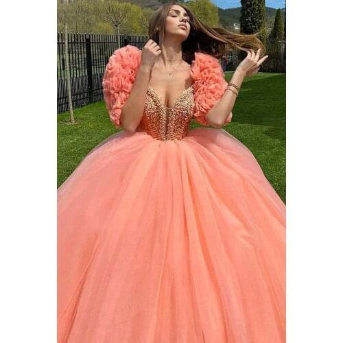 2021 Cheap Corset Pink Bubble Short Sleeve Performance Ball Gowns Sweet 16 Dresses Gowns Prom Dresses Quinceanera Dresses Gowns