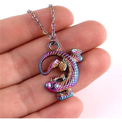 Novelty Animal Lizard Pendant Necklace Rainbow Pet Necklace Collars Jewelry Souvenir Lovers Birthday Gift