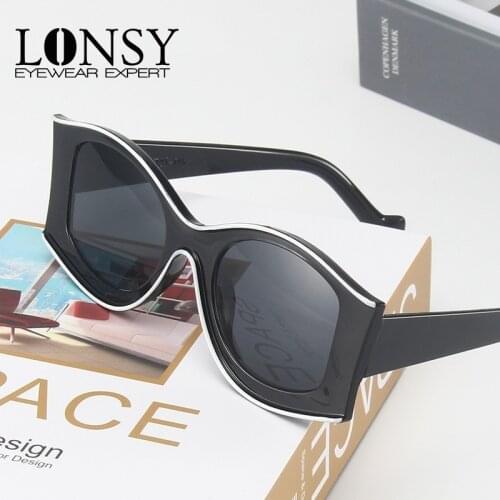 LONSY Classic Vintage Black Square Sunglasses Women Brand Designer Sun Glasses For Men Women Retro Lunette De Soleil Femme UV400