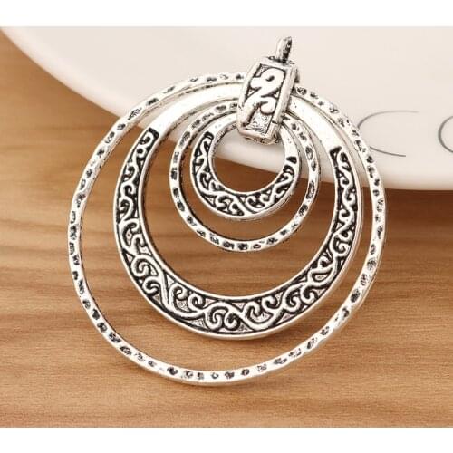 2 Pieces Tibetan Silver Large Zamak Hammered 4 Circles Round Pendants 2 Sides for Necklace Jewellery Making 50x44mm