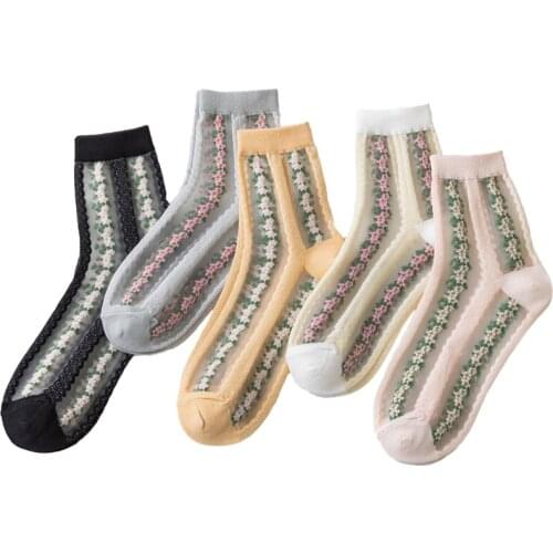 2021 New Cotton Fashion Vintage jacquard Socks YZ-S-ZZ-0004 With High Quality Leisure Socks with Beautiful Flowers