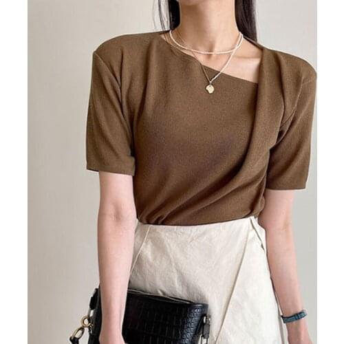 2021 New Simple Shirt O Nekc Pullover Short Sleeve Blouse Women Office Lady Draped Design Blusas Summer Femme Woman Sweaters