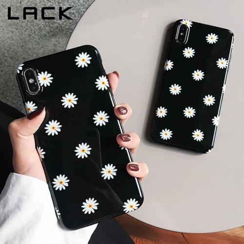 LACK Retro Daisy Flowers Phone Cases For iphone 12 11Pro Max XS Max X XR 8 7 6S 6 Plus Cover Fashion Smooth Black Cases Capa