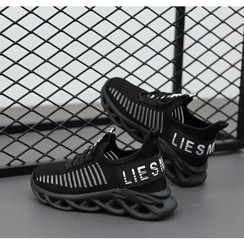 Kids Sport Shoes For Boys Running Sneakers Casual Sneaker Breathable Childrens Fashion Shoes 2021 Autumn Platform Light Shoes