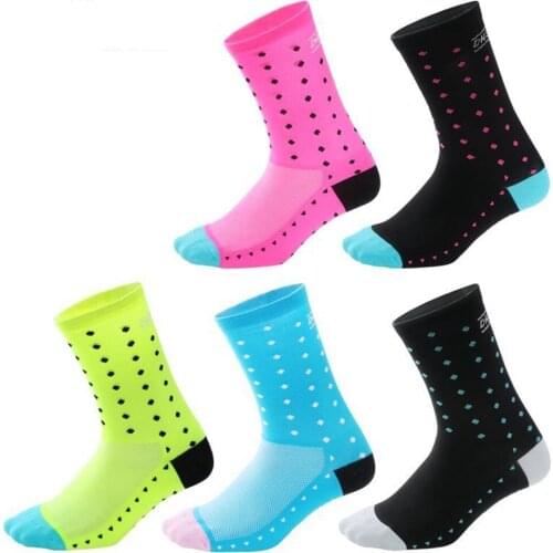 Unisex Compression Socks Sports Socks Breathable Road Bicycle Socks Outdoor Sports Racing Cycling Socks 5-Color