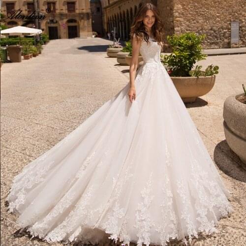 Alonlivn Elegant Appliques Tulle A-Line Bride Dresses Short Sleeves Court Train O-neck Wedding Gowns