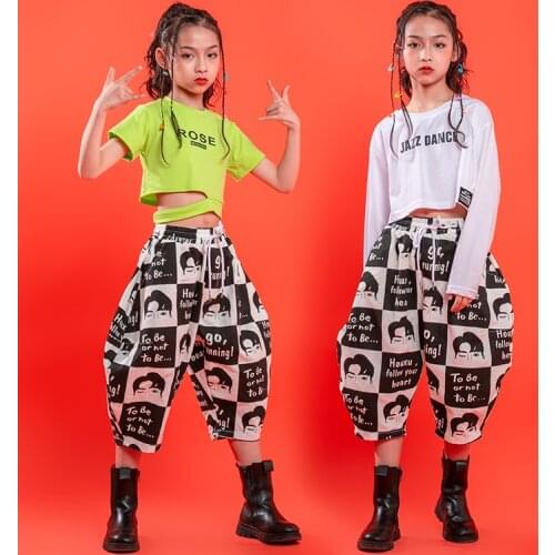 Kids Hip Hop Clothing Graphic Tee Oversized SweatShirt Crop Tops Streetwear Harem Pants Capris for Singers Girls Dance Costume