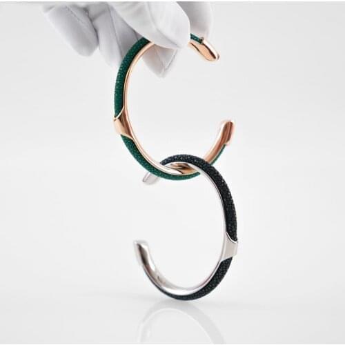 BC Charm Bracelet Femme Stainless Steel C Shape With Stingray Skin DIY Plating Four Color Bangles