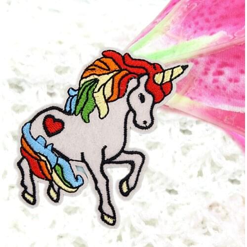 1Pcs Cartoon Rose Flowers pattern Patch Computer Embroidery Badges Hand Sewing Ironing Sticker On Cloth Garment Hat Bag BT301