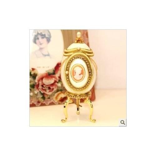 European royal wedding gift egg wife preferred can put the Qixi Festival upscale Christmas Photo jewelry box