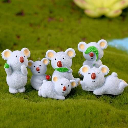 Cartoon Koala Model Cute Mini Animals Shape Crafts Resin Ornament Car Cake Accessories Desktop Decortive for Home Garden Decor