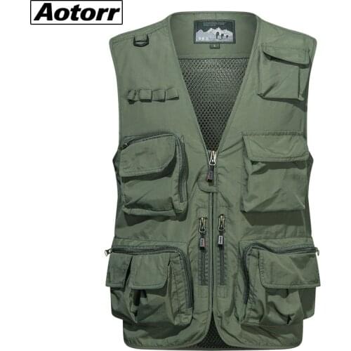 Mens Fashion Vests Outdoor Fishing Quick Dry Men Waistcoat Breathable Multi Pocket Jackets Male Photography Journalists Vest
