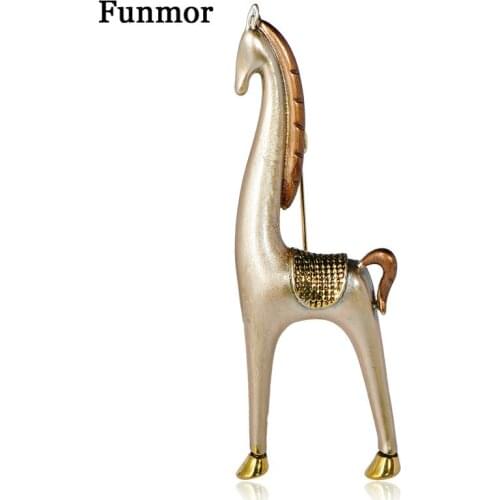 Funmor Retro Horse Brooches Enamel Pins Female Men Shirt Blouses Denim Coat Decoration Bijoux Routine Holiday Ornaments Gifts