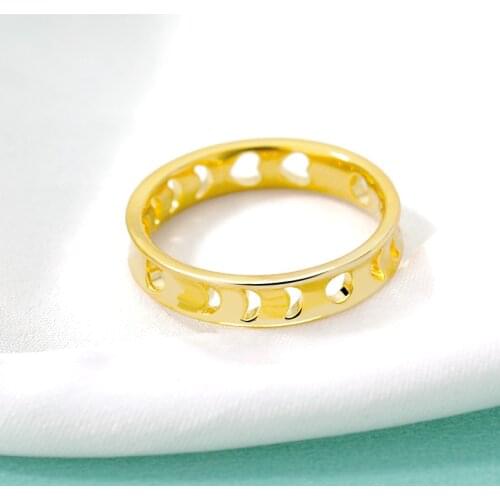 Lovely Moon Heart-shaped Hollow Ring Creates For Fashion Ladies And Girls Perfect Matching Jewelry Lover Couple Accessories Gift