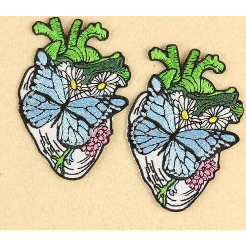 New Arrival Punk Heart Embroidered Cloth Sticker Heart Shape Iron on Patches for Clothing DIY Kids Clothes Stickers Badges