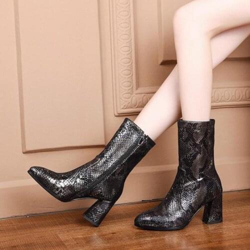 2021 Winter New Fish-scale Grain Womens Boots Fashion Upper Boot Side Zipper High Heel Fashion Womens Boots Warm Cotton Boots