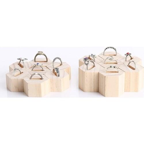 Hotsale Solid Wood Hexagonal Ring Stand Ring Rack Set Household Ring Display Holder Jewelry Store Window Ring Display Organizer