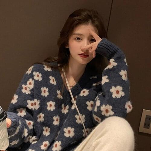 2021 Spring New Round Neck Loose Sweater Female Jacquard Sweater Color Matching Loose Net Hot Selling Sweater Y6