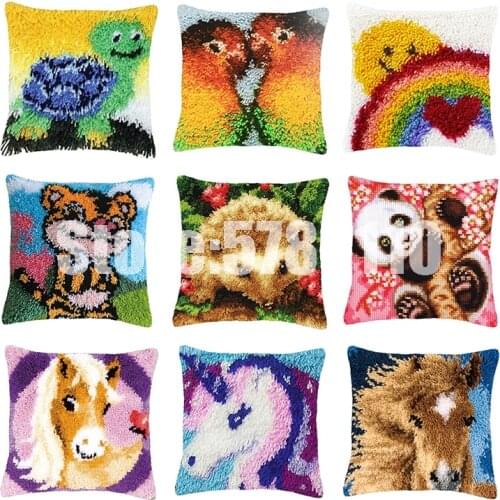 Animals Series Latch Hook Rug Kits 3D Segment Embroidery Pillow Wool Cross Stitch Carpet Embroidery DIY Latch Hook Pillow Decor