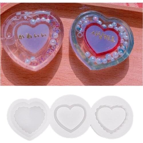 Quicksand Heart Shape Resin Shaker Mold Crafts Ornaments for Decoration Gifts to your Classmates Family and Friends T84A