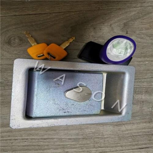 High Qaulity Hydraulic Pump Side Panel Door Lock for SH120-5 SH200A1A2A3