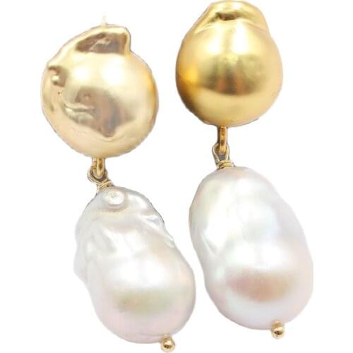 GuaiGuai Jewelry Natural White Keshi Pearl Baroque Pearl Inside Gold Plated Stud Earrings For Women Lady Fashion Jewelry