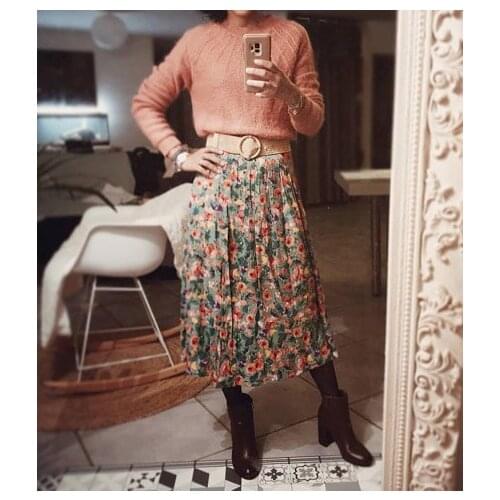 Elfbop Women Floral Print Long Skirt Features Pleated & Slit Detail