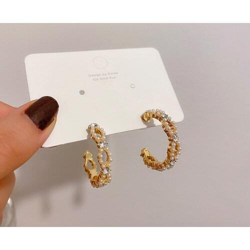 Baroque Pearl Circle Women Hoop Earrings Gold Color Round Hoops Crystal Earrings 2020 Fashion Jewelry