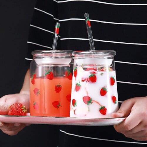Large Capacity Water Bottle with Straw Cute Water Bottle Glass Strawberry Heat-resistant Cup with Lid Glass Bottle Drinkware