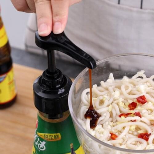 Multi-Use Sauce Squeeze Bottle Ketchup Salad Dressing Kitchen Cooking Tool Sauce Artifact Press Bottles Home Kitchen Gadget