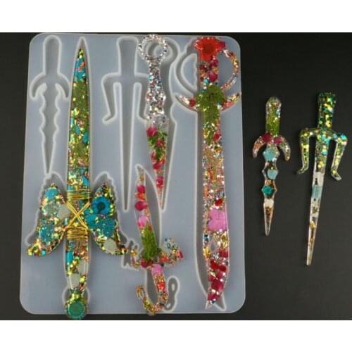 New Product Diy Crystal Epoxy Sword Defense Keychain Self-defense Weapon Hanging Jewelry Epoxy Resin Silicone Mold