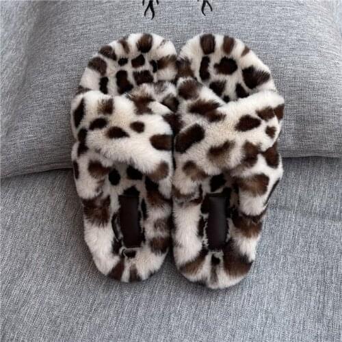 Faux Fur Winter Slippers For Women Fashionable Warm Slippers Women Flat Shoes Comfortable Black Pink Home Slippers