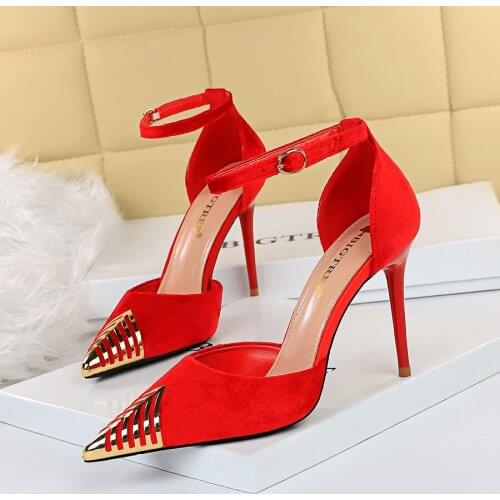 European and American Sexy Nightclub Thin Heel High Heel Shallow Mouth Hollow Metal Pointed One Line Sandals