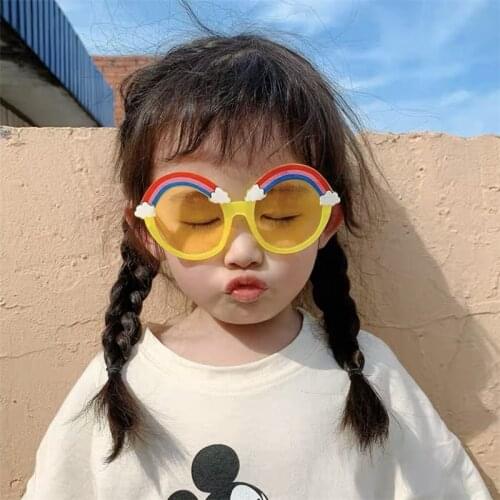 Cute Rainbow UV Protection Boy Girl Sunglasses Shades for Children Round Luxury Brand Desinger Outdoor Eyewear Fashion 2021 New