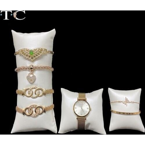 Beige Brushed PU Leather Watch Pillow Jewelry Hand Jewelry Display Props Bracelet Bracelet Display Jewelry Stand