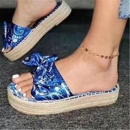 2020 New Fashion Women Summer Thick bottom Butterfly-kno Sandals Outdoor Mixed Colors Beach Shoes Female Platform Slippers