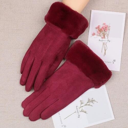 Koreas Female Plus Velvet Thick Suede Leather Touch Screen Driving Gloves Winter Plush Wrist Sport Cycling Warm Mittens J24